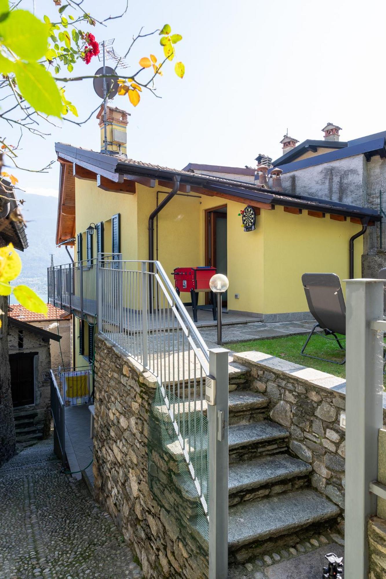 Vila Casa Fausto Vercana Exteriér fotografie